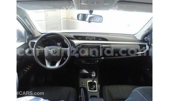Nunua Imported Toyota Hilux Nyingine Gari ndani ya Import - Dubai nchini Arusha Nunua Imported Toyota Hilux Nyingine Gari ndani ya Import - Dubai nchini Arusha