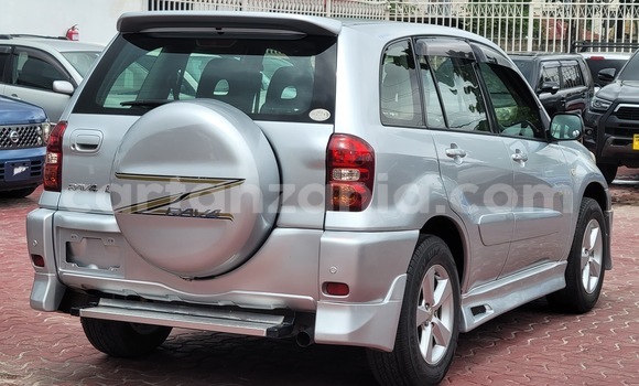 Nunua Imported Toyota RAV4 Fedha Gari ndani ya Dar es Salaam nchini Dar es Salaam Nunua Imported Toyota RAV4 Fedha Gari ndani ya Dar es Salaam nchini Dar es Salaam
