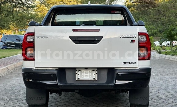Nunua Imported Toyota Hilux Nyeupe Gari ndani ya Dar es Salaam nchini Dar es Salaam Nunua Imported Toyota Hilux Nyeupe Gari ndani ya Dar es Salaam nchini Dar es Salaam
