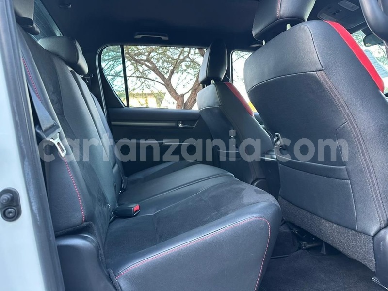 Big with watermark toyota hilux dar es salaam dar es salaam 32958