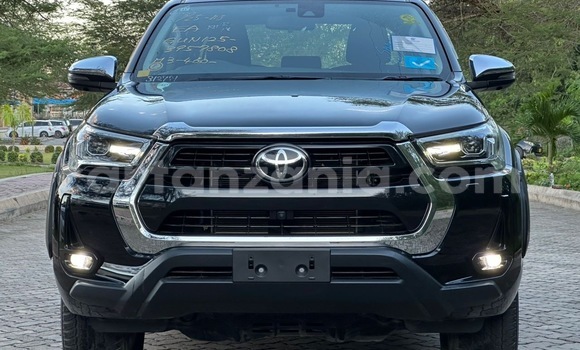 Buy Used Toyota Hilux Black Car in Dar es Salaam in Dar es Salaam