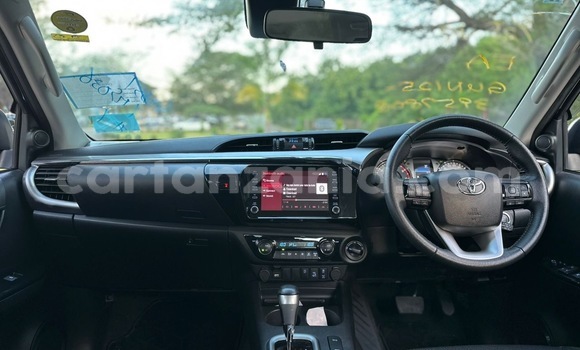 Nunua Ilio tumika Toyota Hilux Nyeusi Gari ndani ya Dar es Salaam nchini Dar es Salaam Nunua Ilio tumika Toyota Hilux Nyeusi Gari ndani ya Dar es Salaam nchini Dar es Salaam