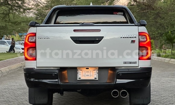 Nunua Imported Toyota Hilux Nyeupe Gari ndani ya Dar es Salaam nchini Dar es Salaam Nunua Imported Toyota Hilux Nyeupe Gari ndani ya Dar es Salaam nchini Dar es Salaam