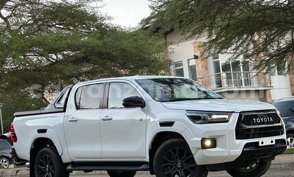Nunua Imported Toyota Hilux Nyeupe Gari ndani ya Dar es Salaam nchini Dar es Salaam Nunua Imported Toyota Hilux Nyeupe Gari ndani ya Dar es Salaam nchini Dar es Salaam
