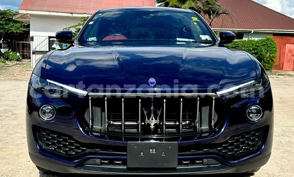Nunua Imported Maserati Levante Nyingine Gari ndani ya Dar es Salaam nchini Dar es Salaam