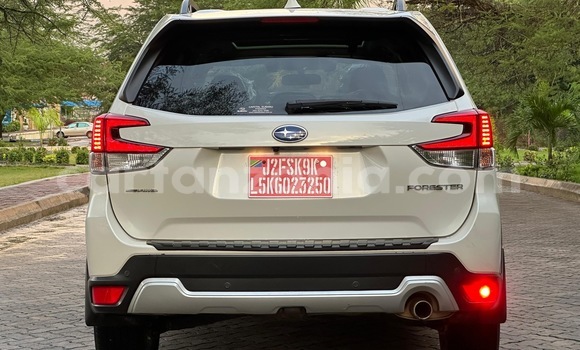 Nunua Imported Subaru Forester Nyeupe Gari ndani ya Dar es Salaam nchini Dar es Salaam Nunua Imported Subaru Forester Nyeupe Gari ndani ya Dar es Salaam nchini Dar es Salaam