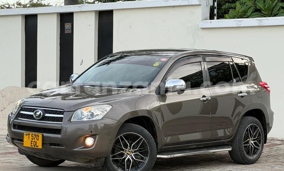 Nunua Ilio tumika Toyota RAV4 Nyingine Gari ndani ya Dar es Salaam nchini Dar es Salaam Nunua Ilio tumika Toyota RAV4 Nyingine Gari ndani ya Dar es Salaam nchini Dar es Salaam