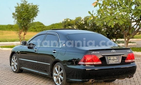 Buy Import Toyota Crown Black Car in Dar es Salaam in Dar es Salaam Buy Import Toyota Crown Black Car in Dar es Salaam in Dar es Salaam