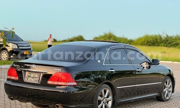 Buy Import Toyota Crown Black Car in Dar es Salaam in Dar es Salaam Buy Import Toyota Crown Black Car in Dar es Salaam in Dar es Salaam