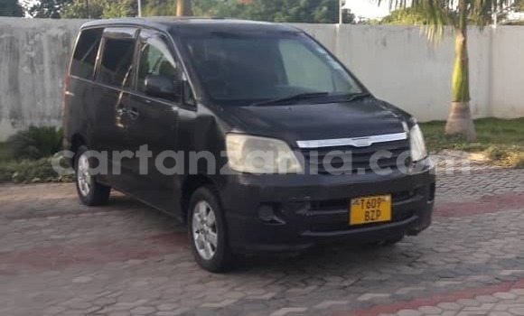 Buy Used Toyota Noah Black Car in Dar es Salaam in Dar es Salaam Buy Used Toyota Noah Black Car in Dar es Salaam in Dar es Salaam