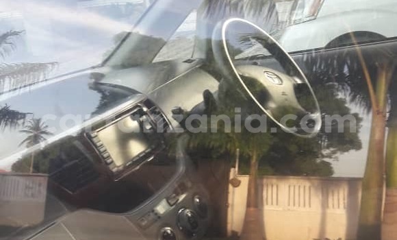 Buy Used Toyota Noah Black Car in Dar es Salaam in Dar es Salaam Buy Used Toyota Noah Black Car in Dar es Salaam in Dar es Salaam