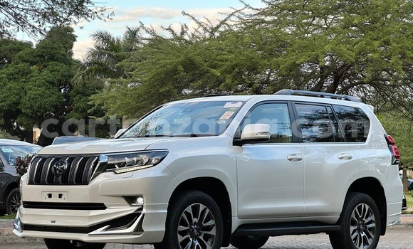 Buy Import Toyota Land Cruiser Prado White Car in Dar es Salaam in Dar es Salaam Buy Import Toyota Land Cruiser Prado White Car in Dar es Salaam in Dar es Salaam
