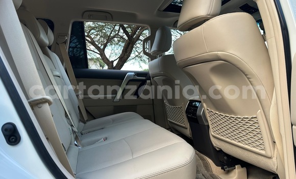 Buy Import Toyota Land Cruiser Prado White Car in Dar es Salaam in Dar es Salaam Buy Import Toyota Land Cruiser Prado White Car in Dar es Salaam in Dar es Salaam
