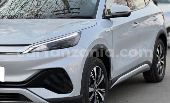 Buy Used BYD Atto3 White Car in Dar es Salaam in Dar es Salaam Buy Used BYD Atto3 White Car in Dar es Salaam in Dar es Salaam