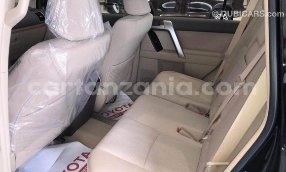 Nunua Imported Toyota Prado Nyeusi Gari ndani ya Import - Dubai nchini Arusha Nunua Imported Toyota Prado Nyeusi Gari ndani ya Import - Dubai nchini Arusha
