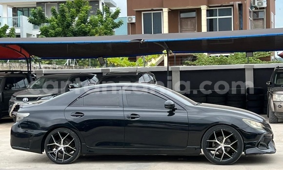 Nunua Imported Toyota Mark X Nyeusi Gari ndani ya Dar es Salaam nchini Dar es Salaam Nunua Imported Toyota Mark X Nyeusi Gari ndani ya Dar es Salaam nchini Dar es Salaam