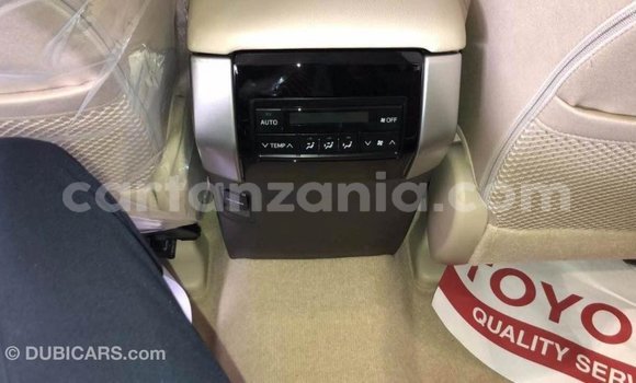 Nunua Imported Toyota Prado Nyeusi Gari ndani ya Import - Dubai nchini Arusha Nunua Imported Toyota Prado Nyeusi Gari ndani ya Import - Dubai nchini Arusha