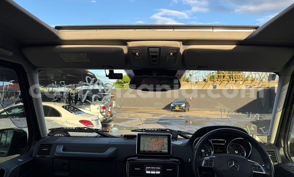 Nunua Imported Mercedes‒Benz G-klasse Nyeusi Gari ndani ya Dar es Salaam nchini Dar es Salaam Nunua Imported Mercedes‒Benz G-klasse Nyeusi Gari ndani ya Dar es Salaam nchini Dar es Salaam