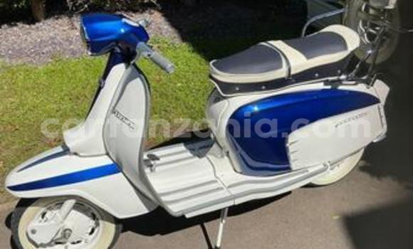 Buy Used Ariel Leader White Bike in Bahi in Dodoma