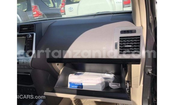 Nunua Imported Toyota Prado Nyingine Gari ndani ya Import - Dubai nchini Arusha Nunua Imported Toyota Prado Nyingine Gari ndani ya Import - Dubai nchini Arusha