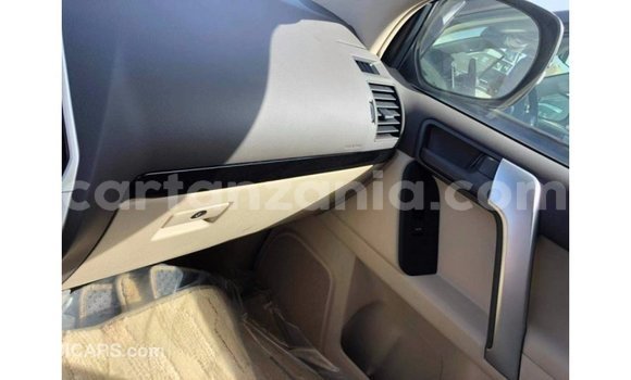 Nunua Imported Toyota Prado Nyingine Gari ndani ya Import - Dubai nchini Arusha Nunua Imported Toyota Prado Nyingine Gari ndani ya Import - Dubai nchini Arusha