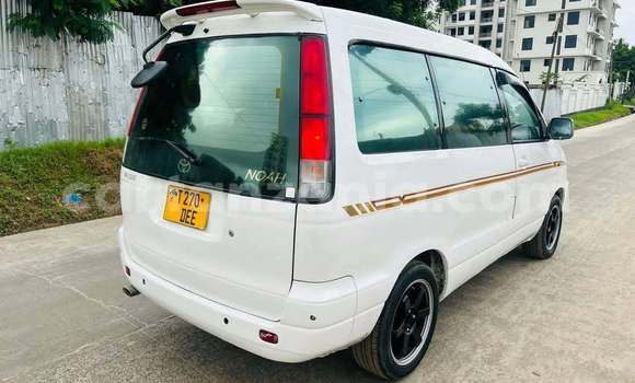 Buy Used Toyota Noah White Car in Kigamboni in Dar es Salaam Buy Used Toyota Noah White Car in Kigamboni in Dar es Salaam