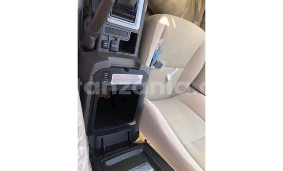Nunua Imported Toyota Prado Nyingine Gari ndani ya Import - Dubai nchini Arusha Nunua Imported Toyota Prado Nyingine Gari ndani ya Import - Dubai nchini Arusha