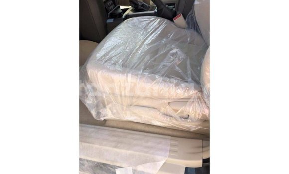 Nunua Imported Toyota Prado Nyingine Gari ndani ya Import - Dubai nchini Arusha Nunua Imported Toyota Prado Nyingine Gari ndani ya Import - Dubai nchini Arusha