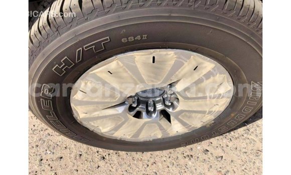 Nunua Imported Toyota Prado Nyingine Gari ndani ya Import - Dubai nchini Arusha Nunua Imported Toyota Prado Nyingine Gari ndani ya Import - Dubai nchini Arusha