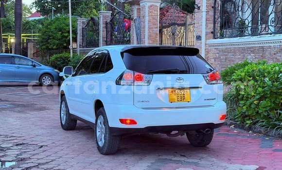 Buy Used Toyota Harrier White Car in Dar es Salaam in Dar es Salaam Buy Used Toyota Harrier White Car in Dar es Salaam in Dar es Salaam