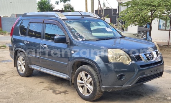 Nunua Imported Nissan X–Trail Nyingine Gari ndani ya Dar es Salaam nchini Dar es Salaam