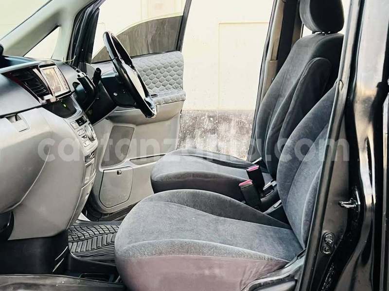 Big with watermark toyota noah dar es salaam dar es salaam 33031