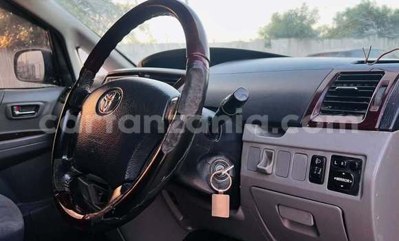 Buy Used Toyota Noah Black Car in Dar es Salaam in Dar es Salaam Buy Used Toyota Noah Black Car in Dar es Salaam in Dar es Salaam