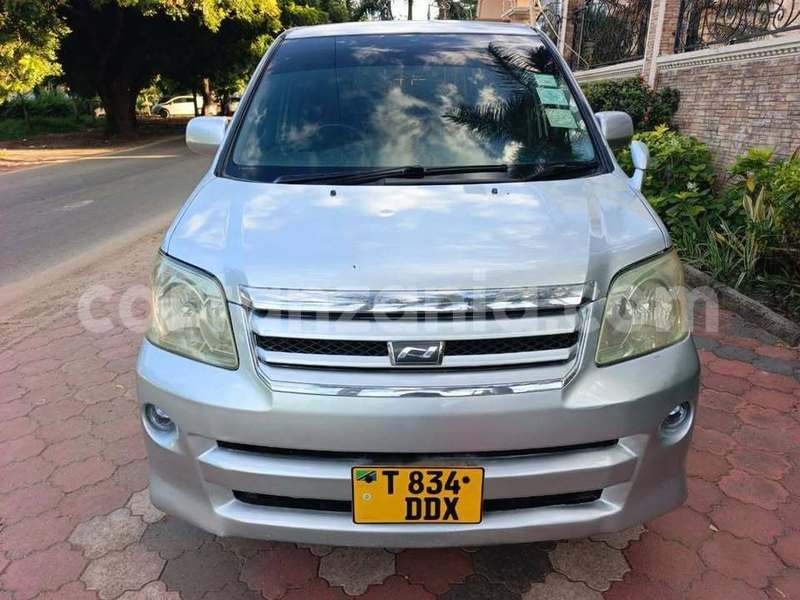 Big with watermark toyota noah dar es salaam dar es salaam 33034