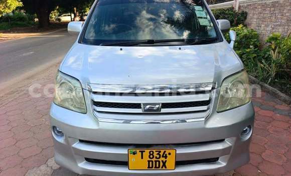 Buy Used Toyota Noah Other Car in Dar es Salaam in Dar es Salaam Buy Used Toyota Noah Other Car in Dar es Salaam in Dar es Salaam