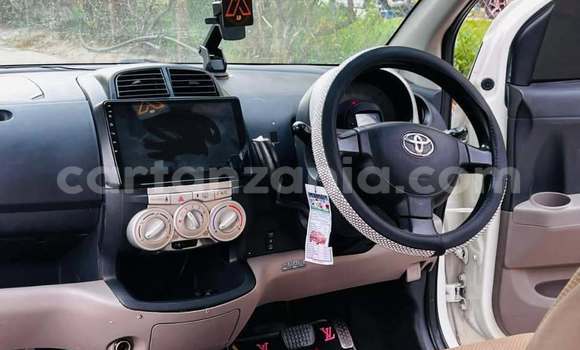 Buy Used Toyota Passo White Car in Dar es Salaam in Dar es Salaam Buy Used Toyota Passo White Car in Dar es Salaam in Dar es Salaam
