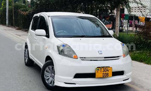 Buy Used Toyota Passo White Car in Dar es Salaam in Dar es Salaam Buy Used Toyota Passo White Car in Dar es Salaam in Dar es Salaam