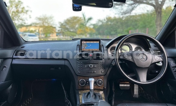 Nunua Ilio tumika Mercedes‒Benz C–Class Fedha Gari ndani ya Dar es Salaam nchini Dar es Salaam Nunua Ilio tumika Mercedes‒Benz C–Class Fedha Gari ndani ya Dar es Salaam nchini Dar es Salaam