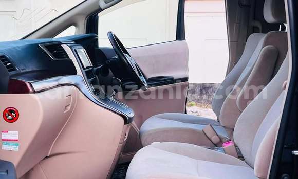 Buy Used Toyota Vellfire Black Car in Dar es Salaam in Dar es Salaam Buy Used Toyota Vellfire Black Car in Dar es Salaam in Dar es Salaam