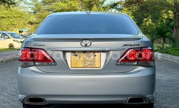 Nunua Ilio tumika Toyota Crown Fedha Gari ndani ya Dar es Salaam nchini Dar es Salaam Nunua Ilio tumika Toyota Crown Fedha Gari ndani ya Dar es Salaam nchini Dar es Salaam