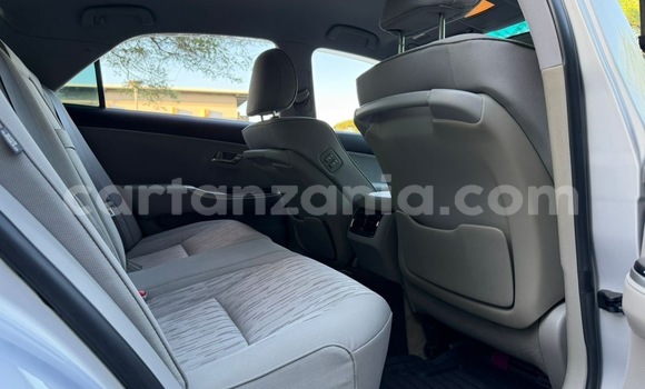 Nunua Ilio tumika Toyota Crown Fedha Gari ndani ya Dar es Salaam nchini Dar es Salaam Nunua Ilio tumika Toyota Crown Fedha Gari ndani ya Dar es Salaam nchini Dar es Salaam