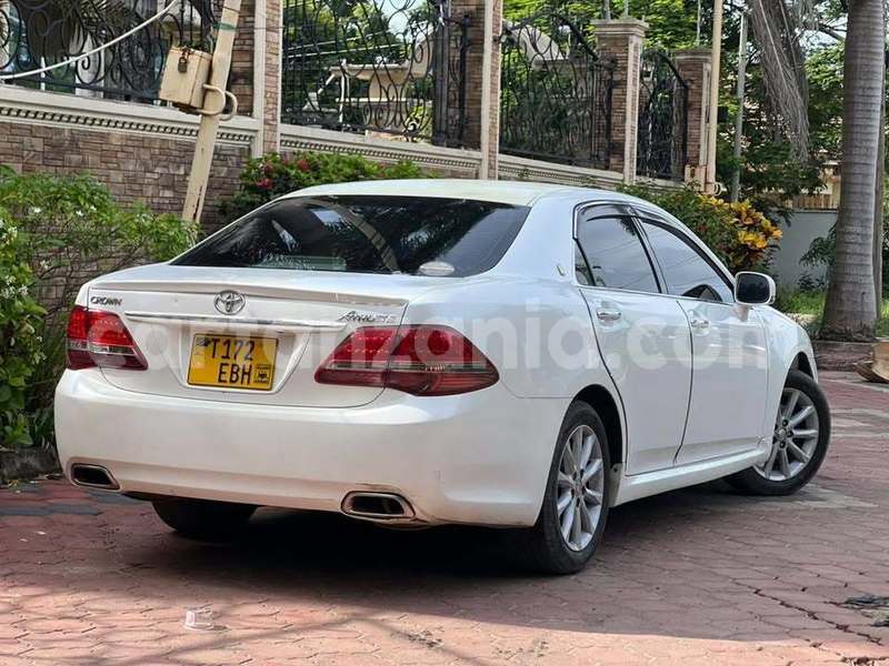 Big with watermark toyota crown dar es salaam dar es salaam 33051