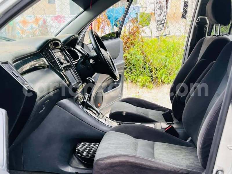Big with watermark toyota kluger dar es salaam dar es salaam 33054