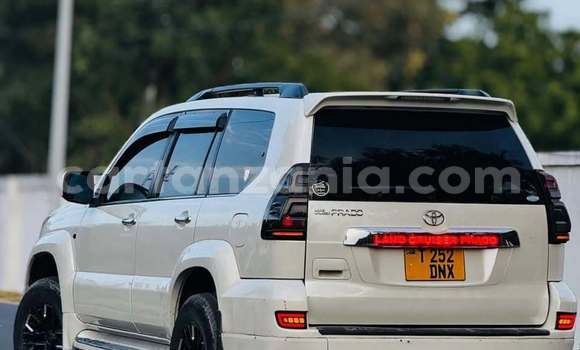 Buy Used Toyota Land Cruiser Prado White Car in Dar es Salaam in Dar es Salaam Buy Used Toyota Land Cruiser Prado White Car in Dar es Salaam in Dar es Salaam