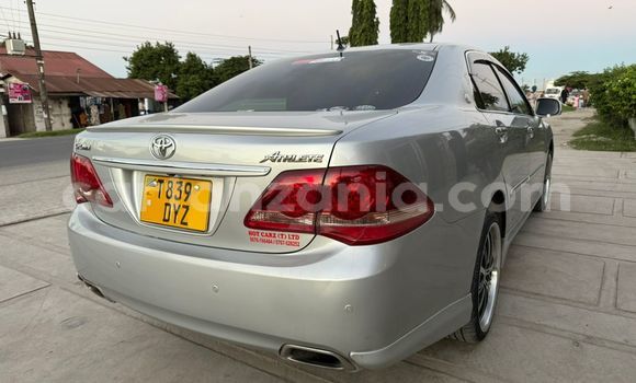 Buy Used Toyota Crown Silver Car in Dar es Salaam in Dar es Salaam Buy Used Toyota Crown Silver Car in Dar es Salaam in Dar es Salaam