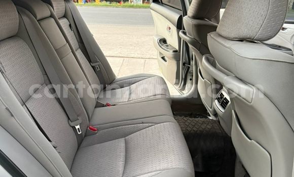 Buy Used Toyota Crown Silver Car in Dar es Salaam in Dar es Salaam Buy Used Toyota Crown Silver Car in Dar es Salaam in Dar es Salaam