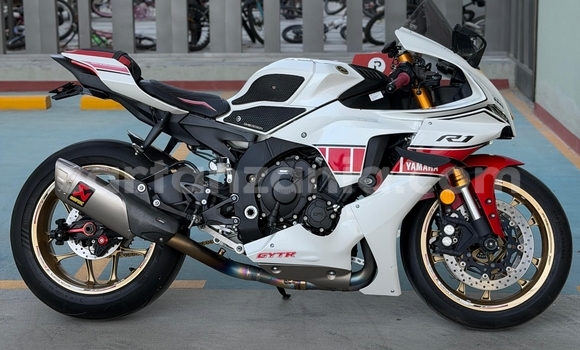 Buy Used Yamaha R1 White Bike in Arusha in Arusha