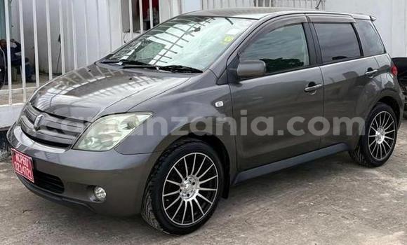 Buy Import Toyota IST Other Car in Dar es Salaam in Dar es Salaam Buy Import Toyota IST Other Car in Dar es Salaam in Dar es Salaam