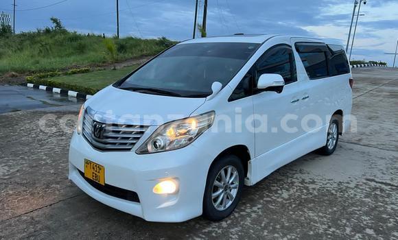 Buy Used Toyota Alphard White Car in Dar es Salaam in Dar es Salaam Buy Used Toyota Alphard White Car in Dar es Salaam in Dar es Salaam