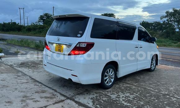 Buy Used Toyota Alphard White Car in Dar es Salaam in Dar es Salaam Buy Used Toyota Alphard White Car in Dar es Salaam in Dar es Salaam
